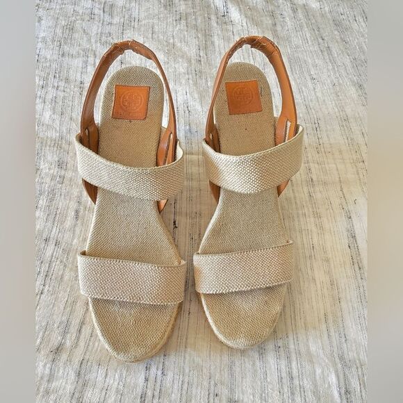 Tory Burch Cream Espadrille Sandals - Picture 3 of 9